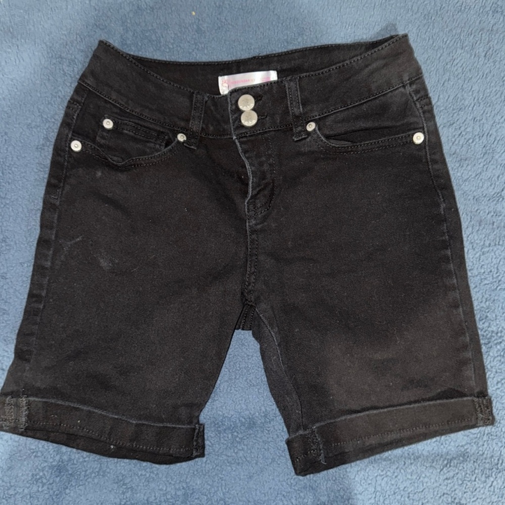 Capris
